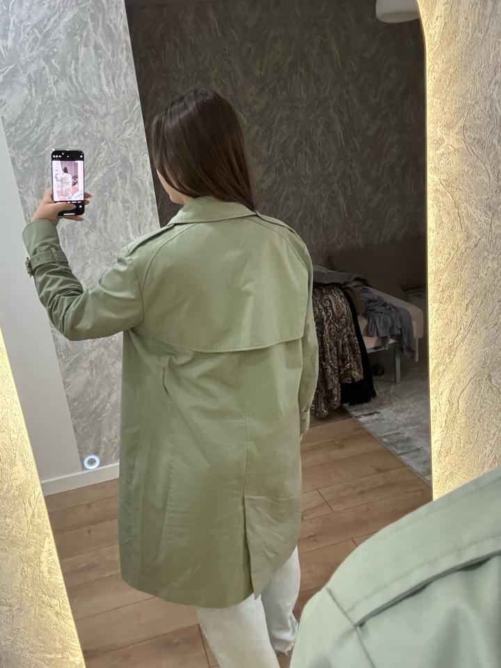 Фисташковый тренч Mango