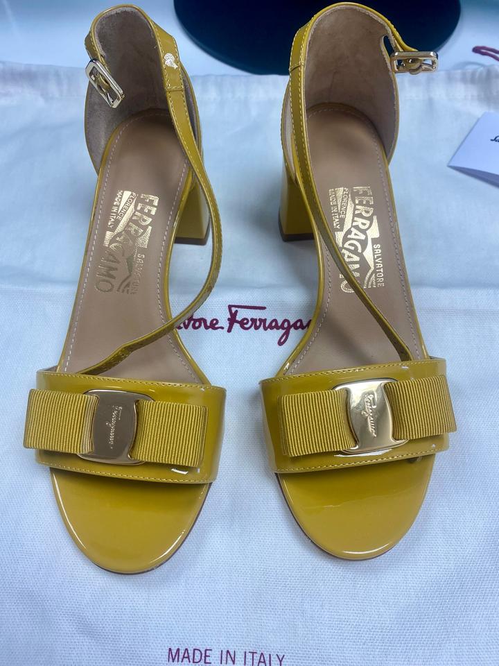 Босоножки Salvatore Ferragamo (состояние новые)