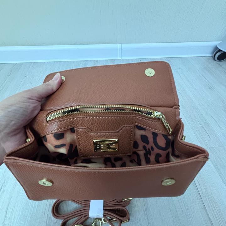 Стильная сумка Dolce & Gabbana коричневая