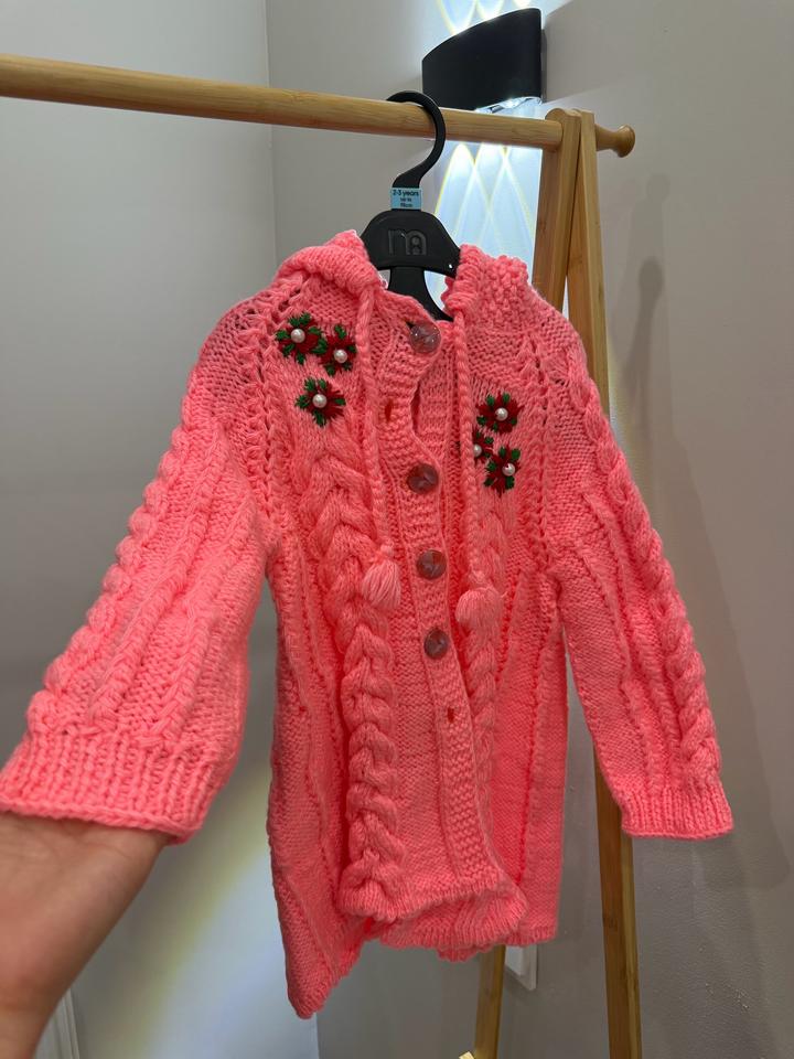 Кардиган вязаный ручной работы