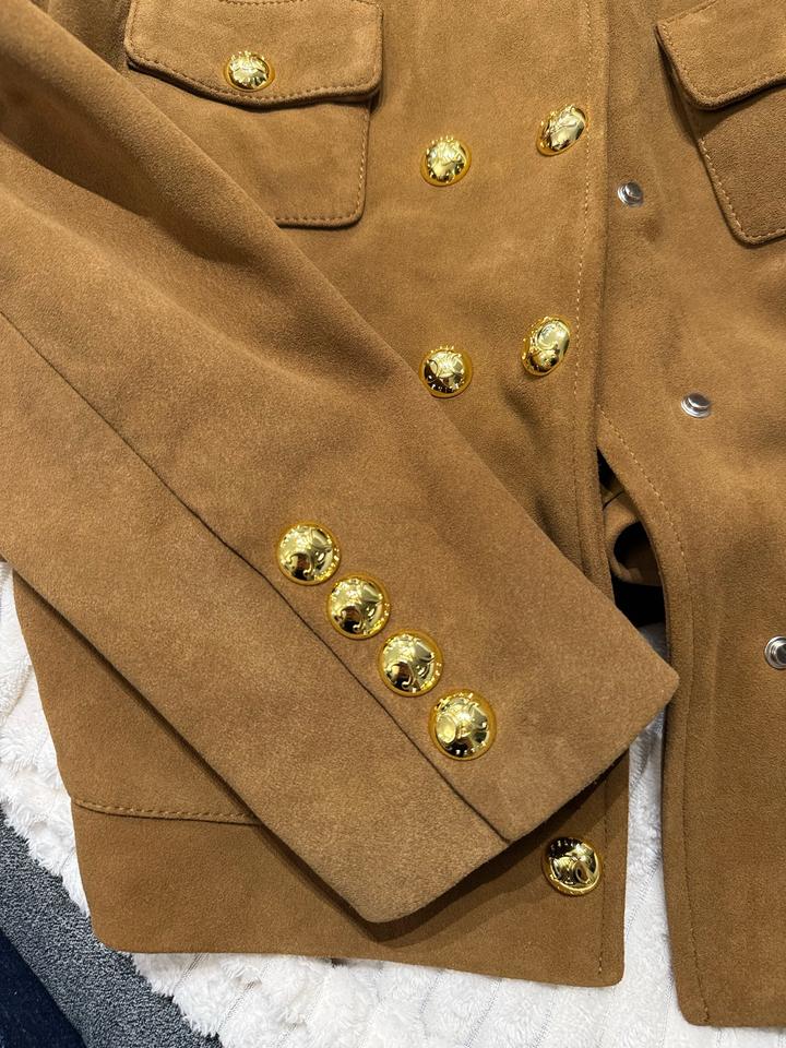 Натуральная замшевая куртка