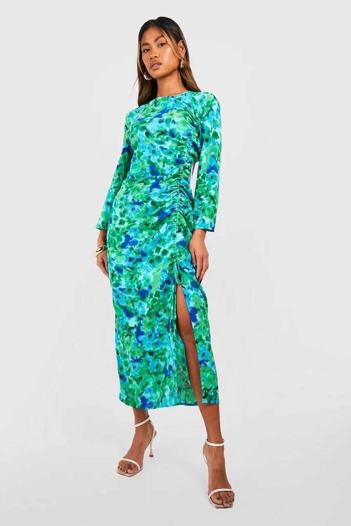 Платье от бренда Zara