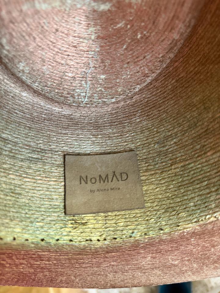 Шляпа соломенная