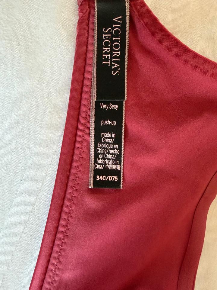 Victoria’s Secret Very Sexy Push-Up 75D / 34C