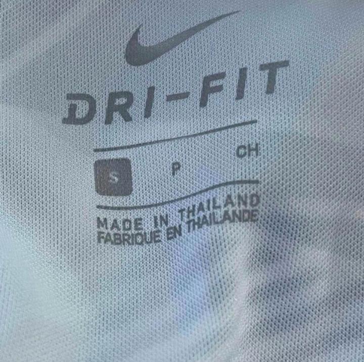 Nike S