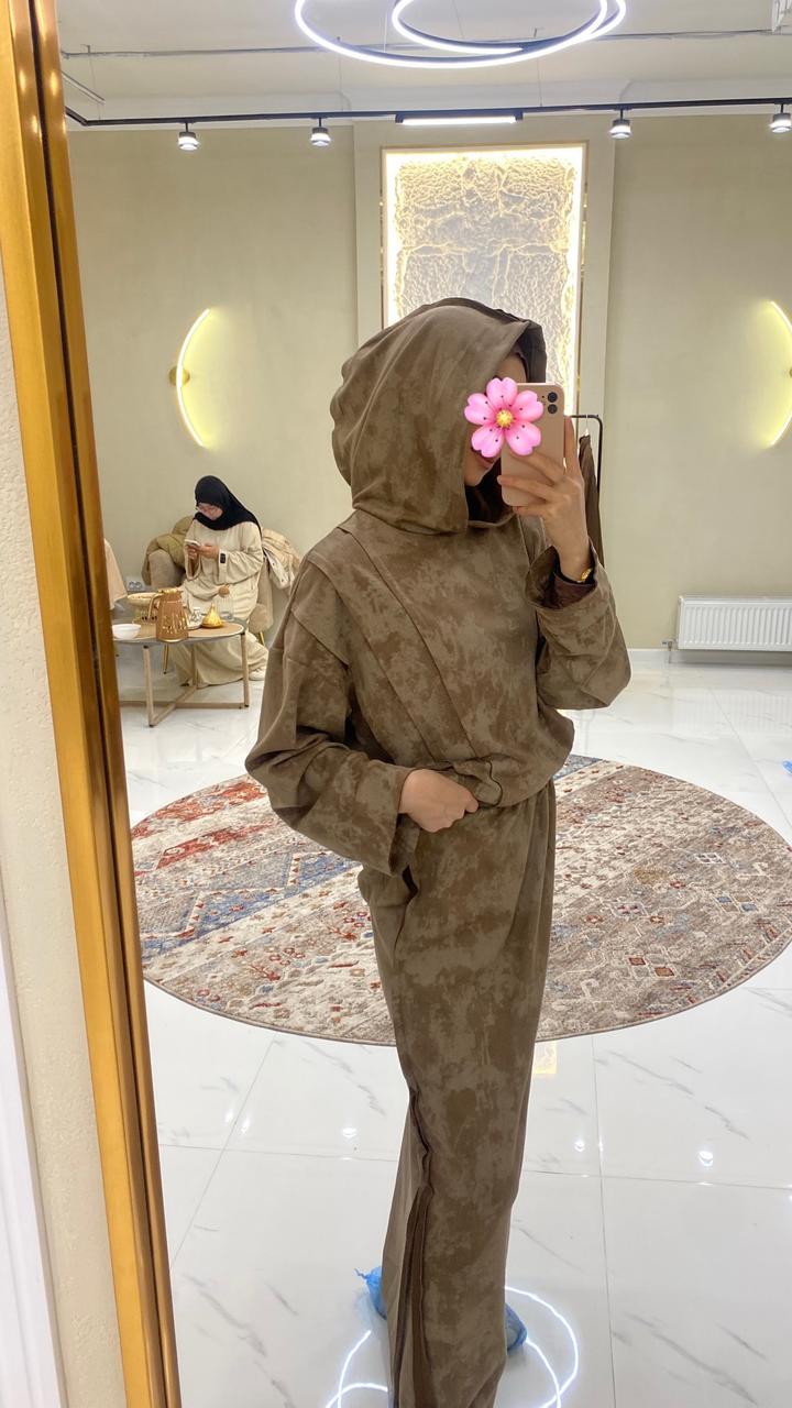 Двойка с юбкой