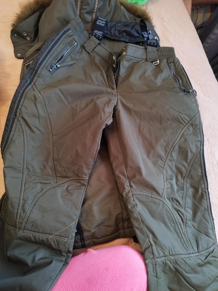 Костюм горнолыжный на 50-52