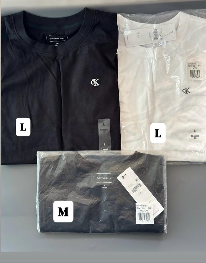 Женские футболки Calvin Klein