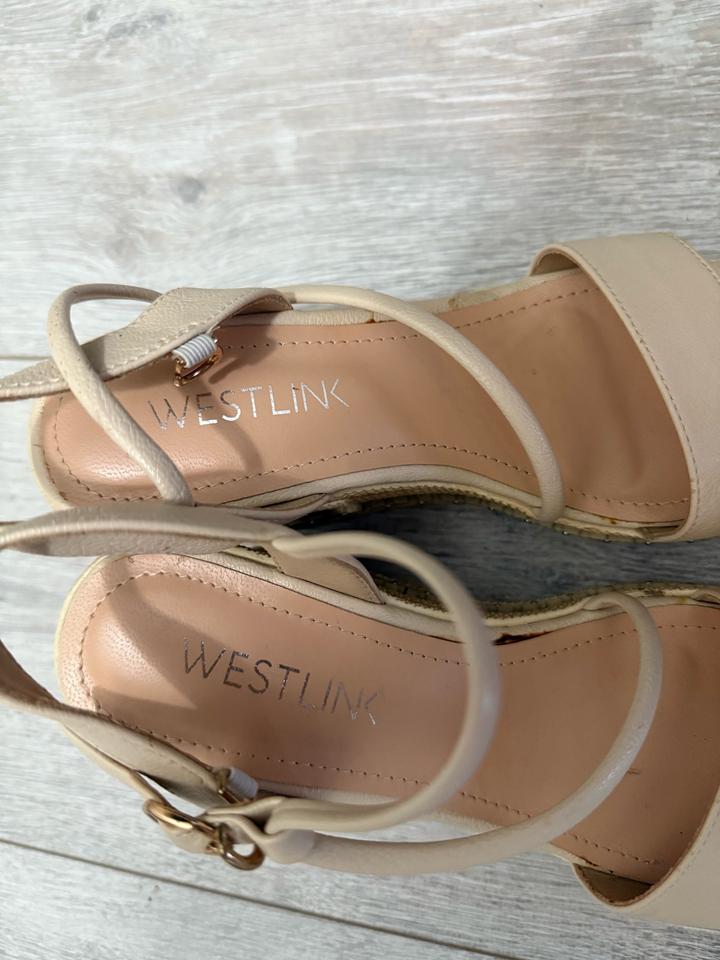 Красивые Босоножки