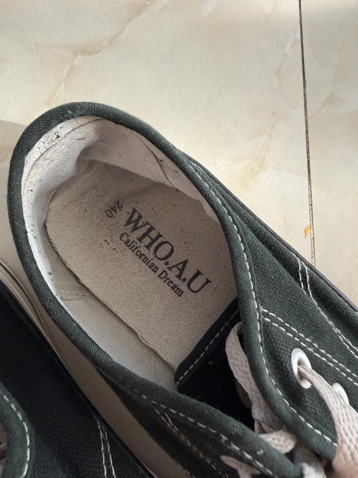 Кеды от WHO.A.U