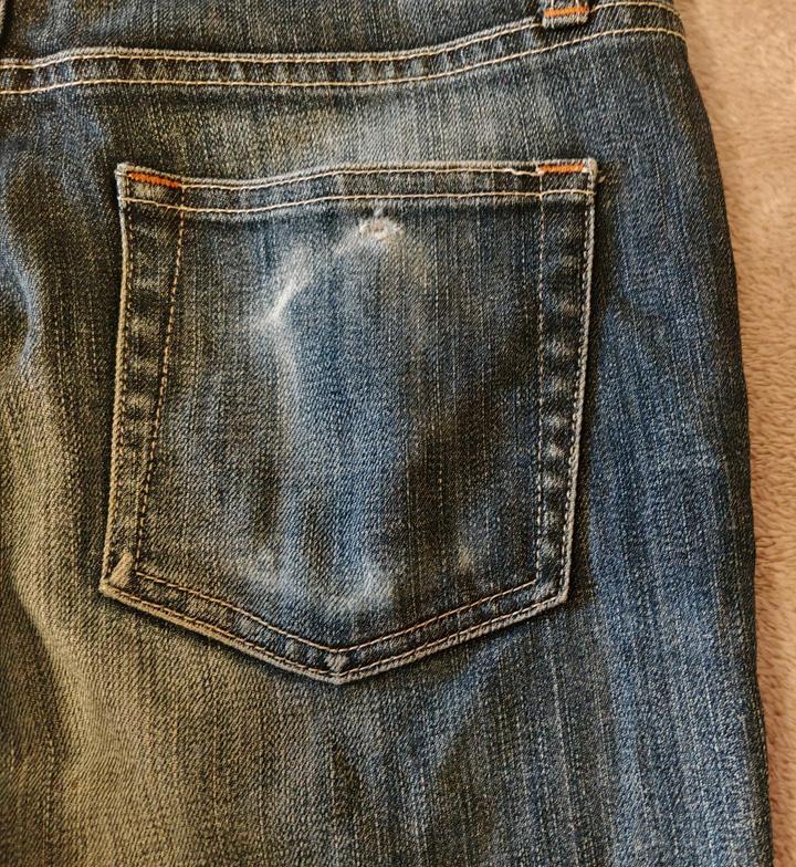 Джинсы, объем талии 71 см.