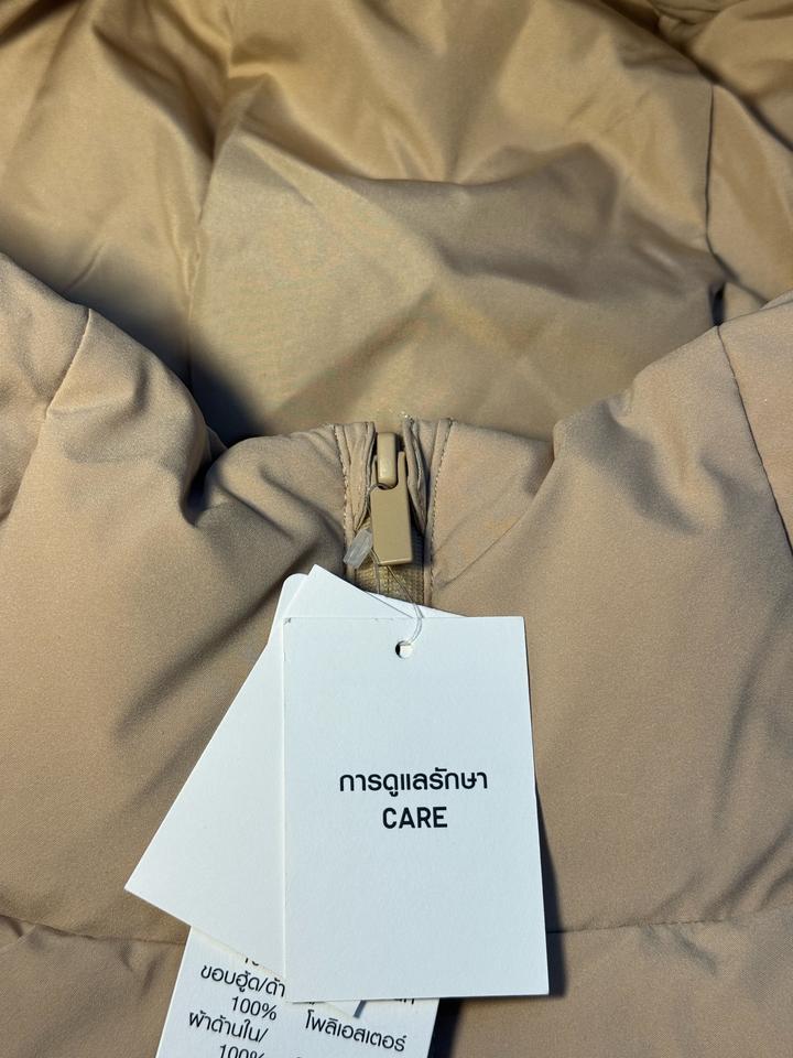 Новая Демисезонная Куртка UNIQLO с капюшоном