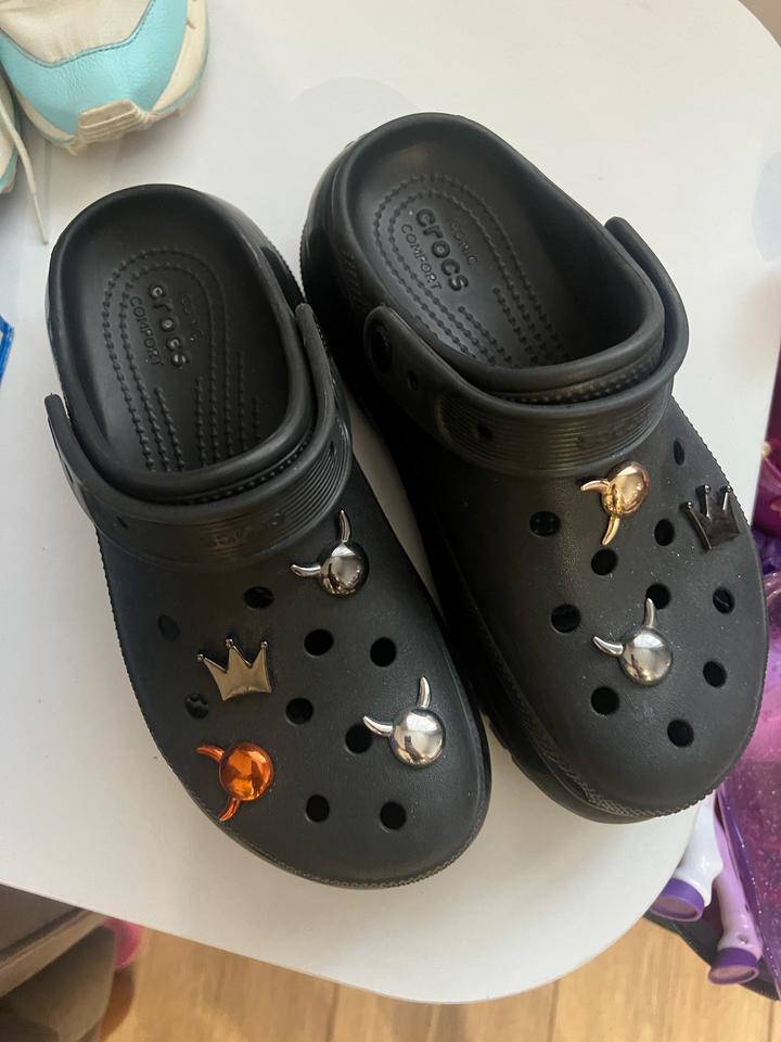 Тапочки crocs