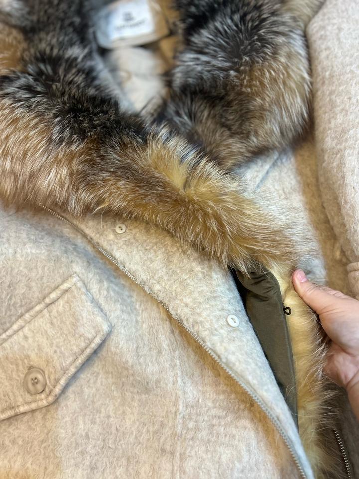 Пальто, парка или куртка оригинал!! Новый с этикеткой