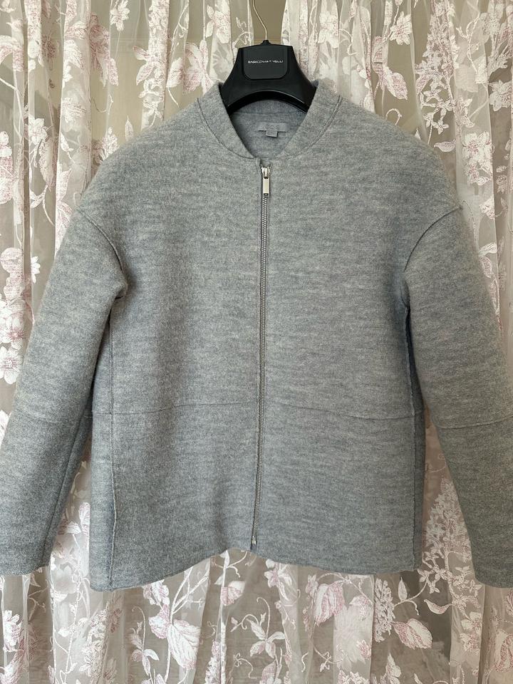 Укороченное пальто COS