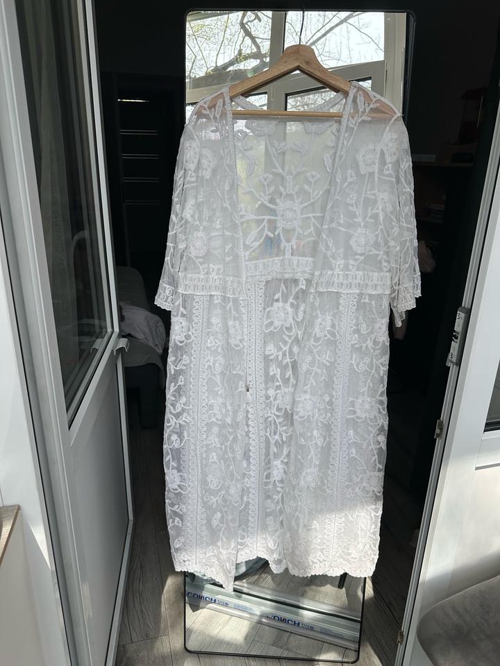 Прозрачная кофта