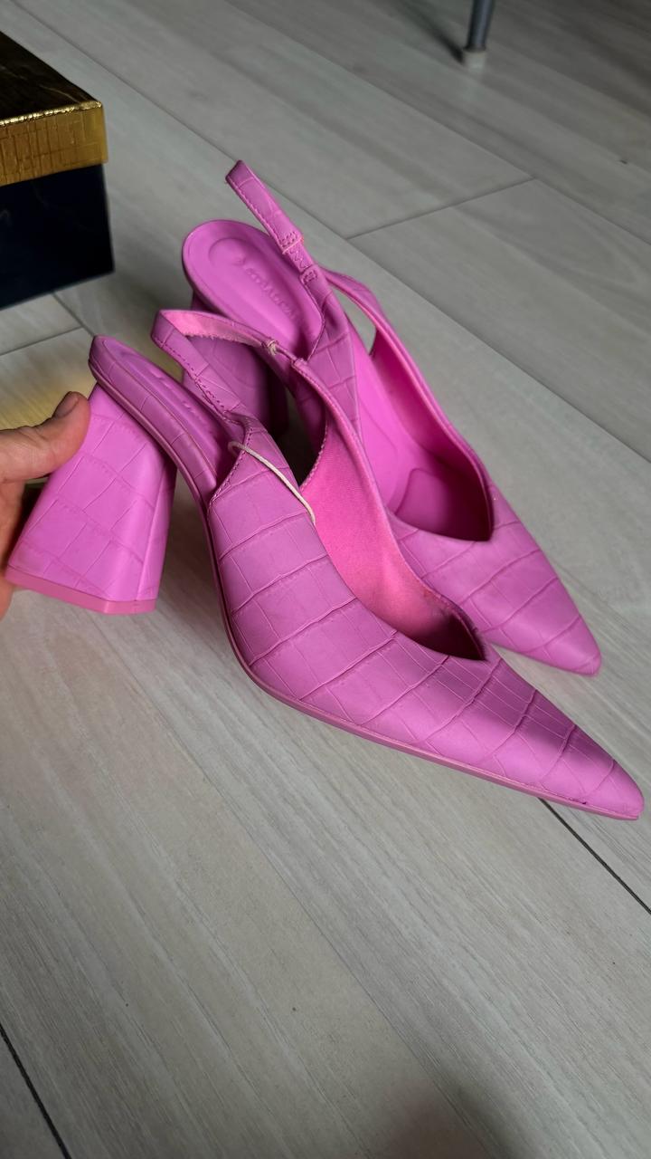 Stradivarius туфли удобные на узкие длинные ноги😍