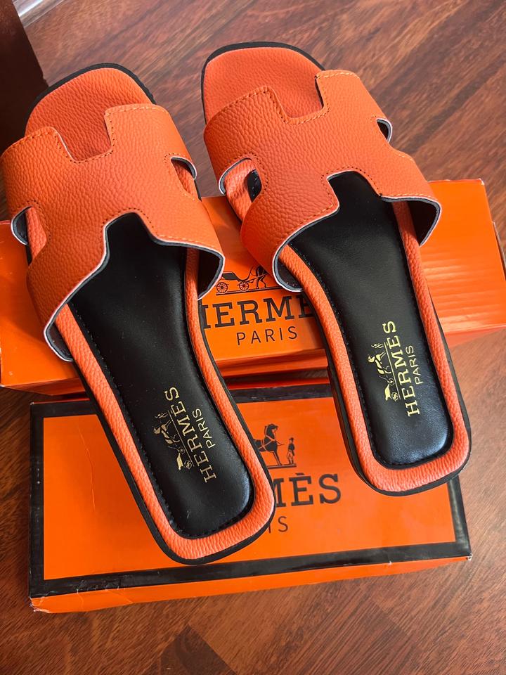 Новые тапочки Hermès