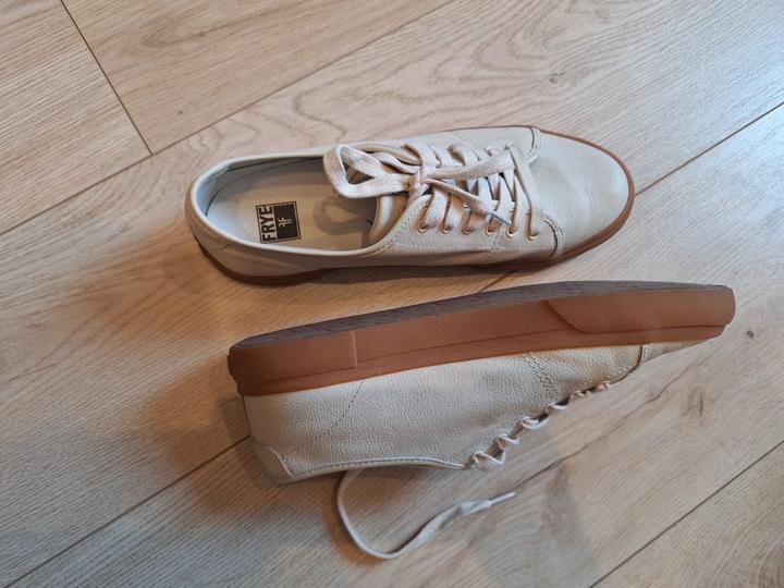 Кроссовки FRYE