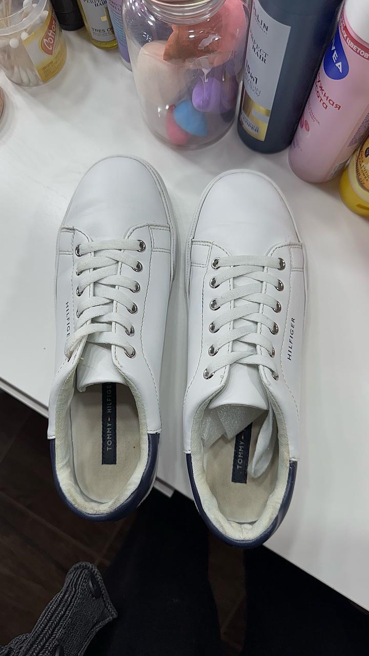 Продам оригинальные кеды Tommy Hilfiger. Классическая белая модель🩵🤍