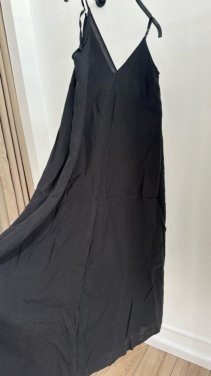 Черное платье Zara в пол