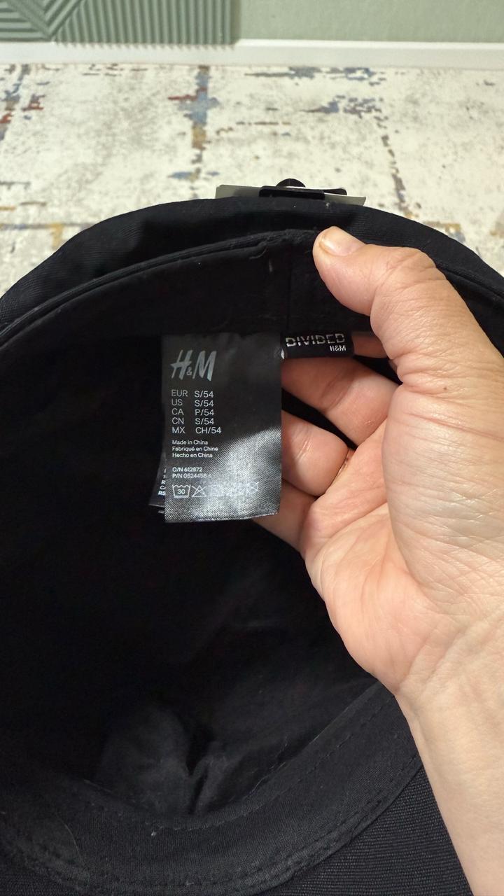 Картузы от H & M