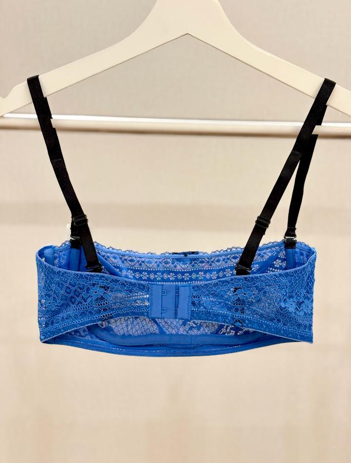 Бюстгальтер - бандо