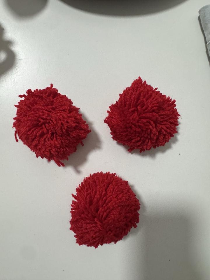Понпончики/помпончики