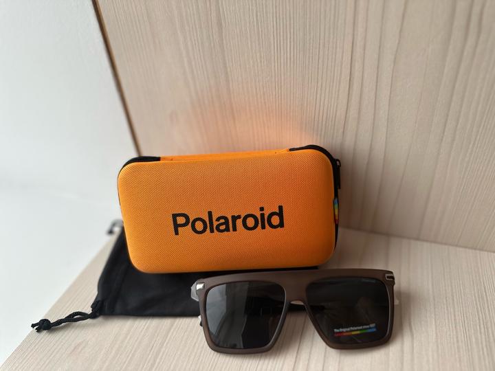 Мужские очки Polaroid