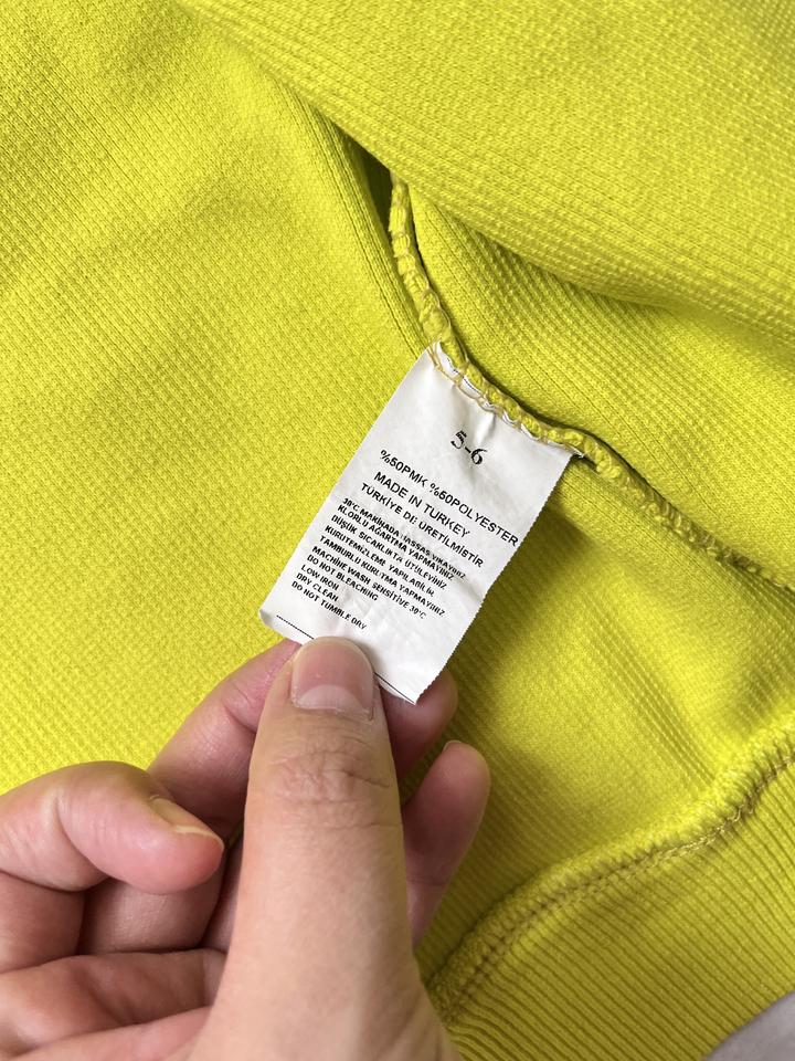 Кофточка на девочку