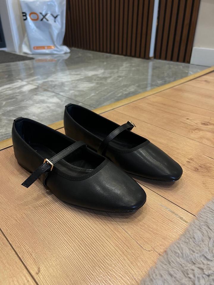 Черные балетки Zara
