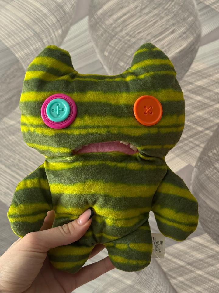 Две мягкие игрушки