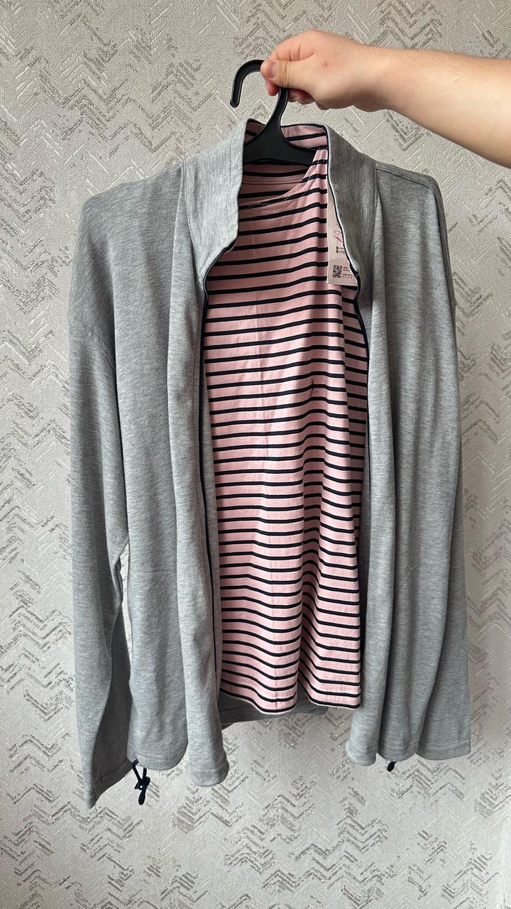 Женский спортивный костюм