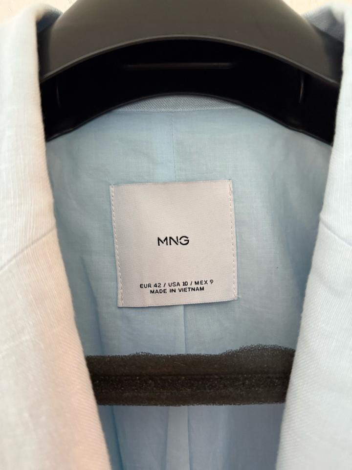 Льняной пиджак Mango