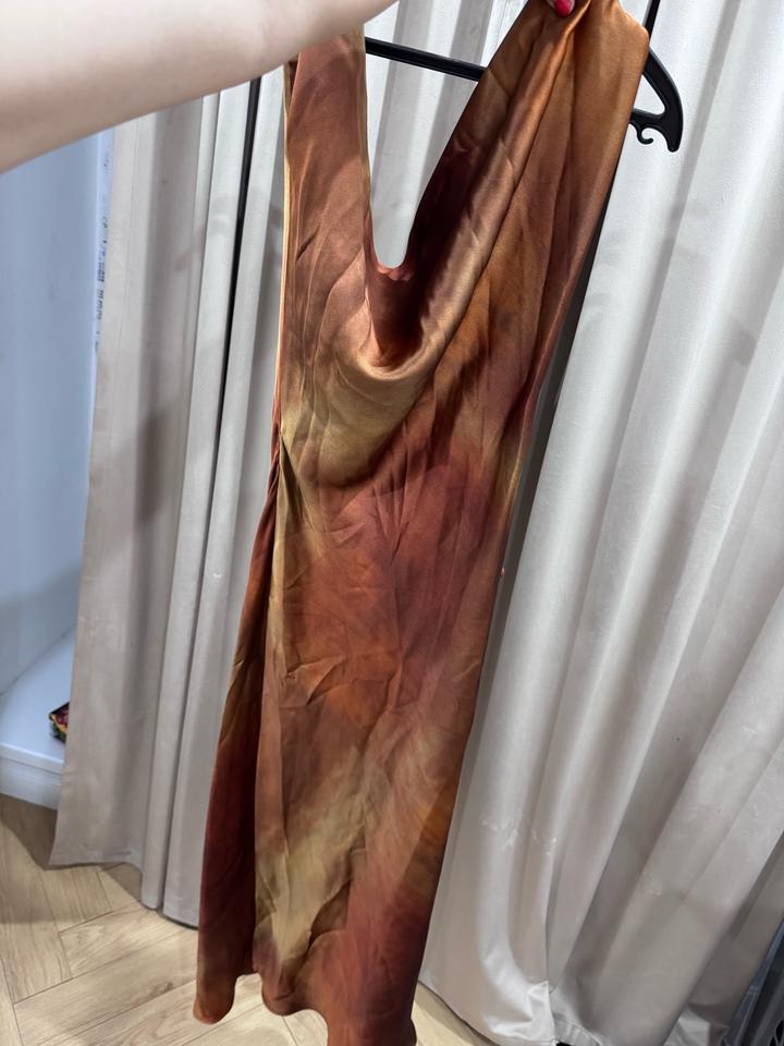 Новое платье Zara размер S