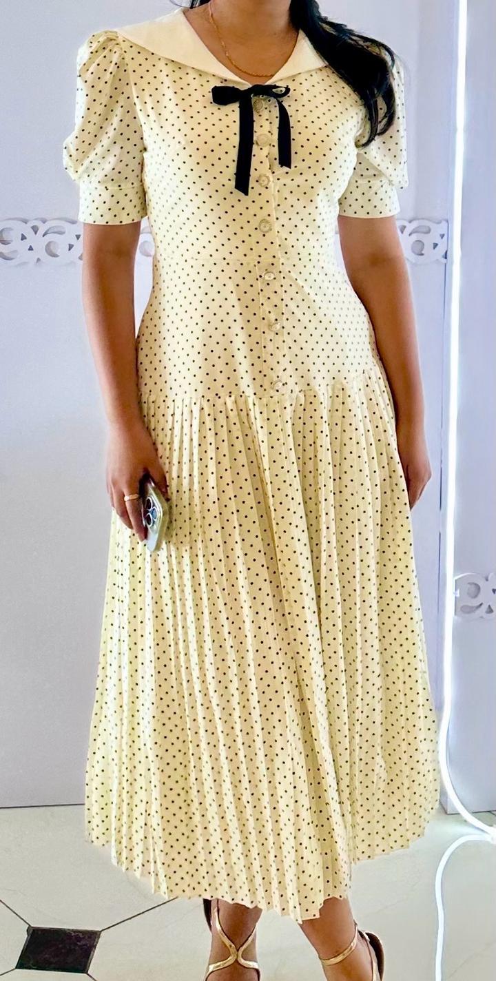 платье в горошек