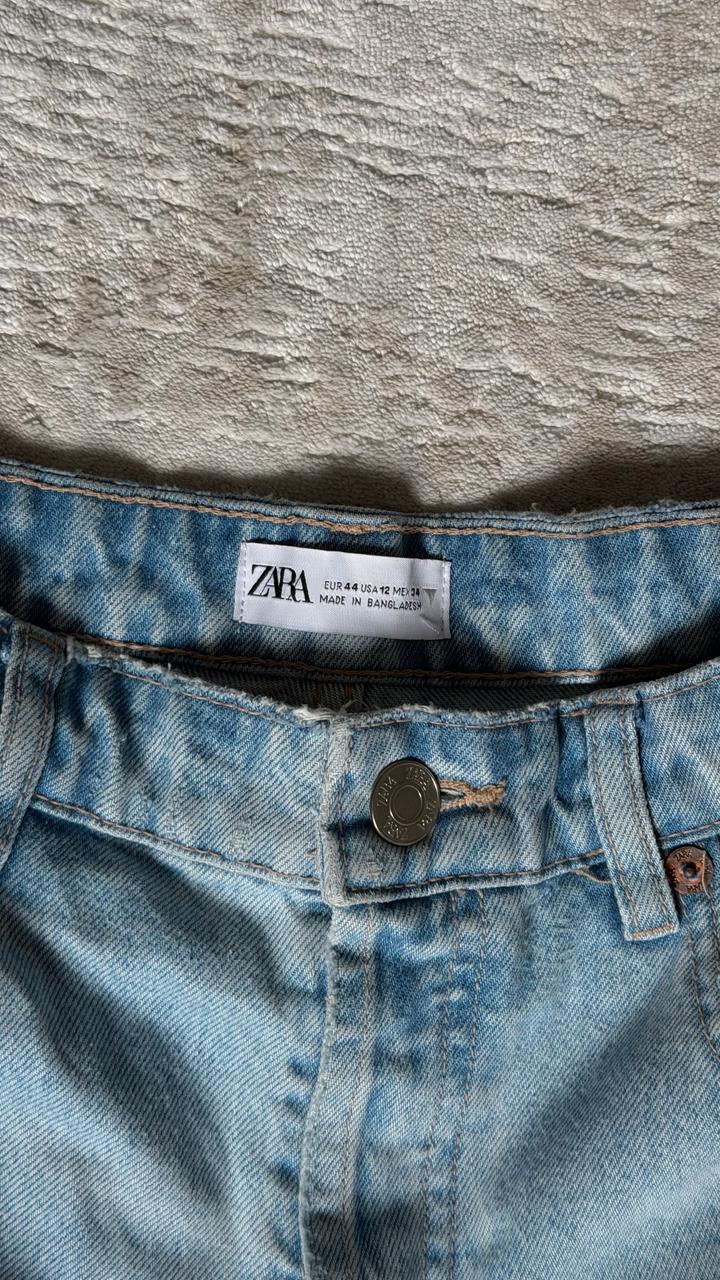 Джинсы Zara