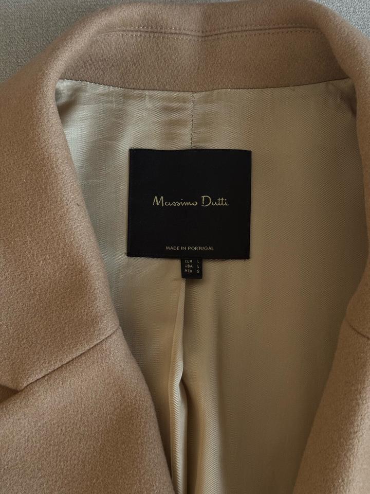 Пальто Massimo Dutti