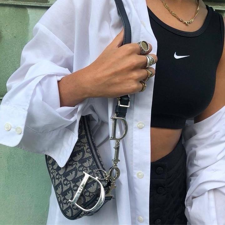 Винтажная сумка Dior