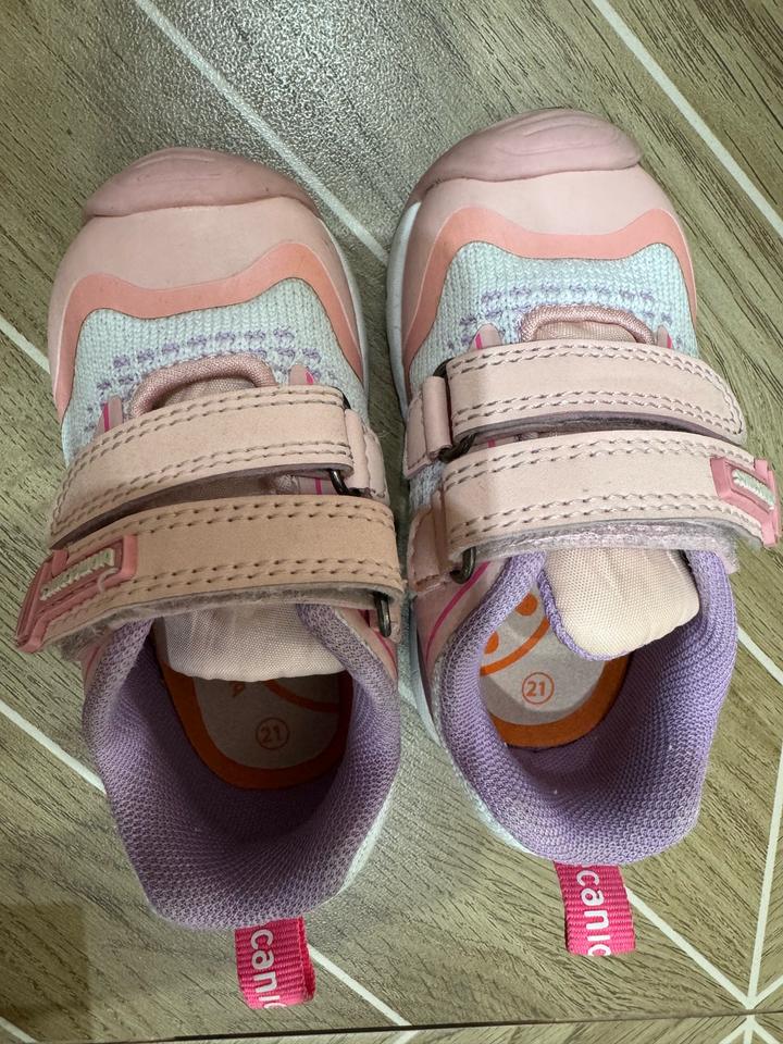 кроссовки Biomechanics