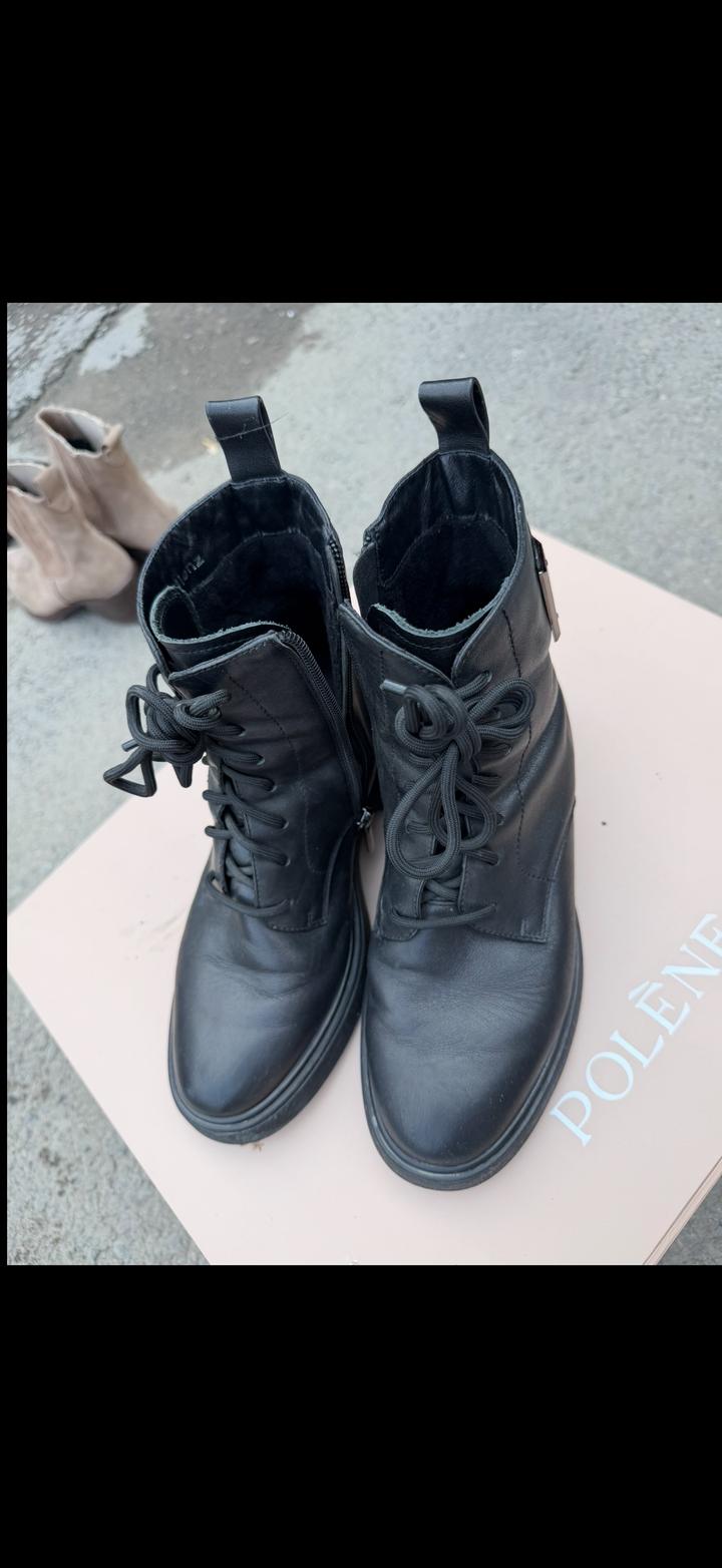 4 пары за 20000 тг