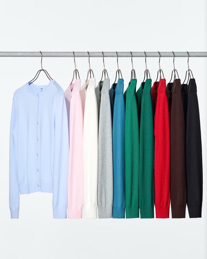 Uniqlo кардиган 21000 тг, Л