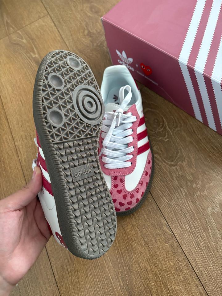 Adidas кроссовки