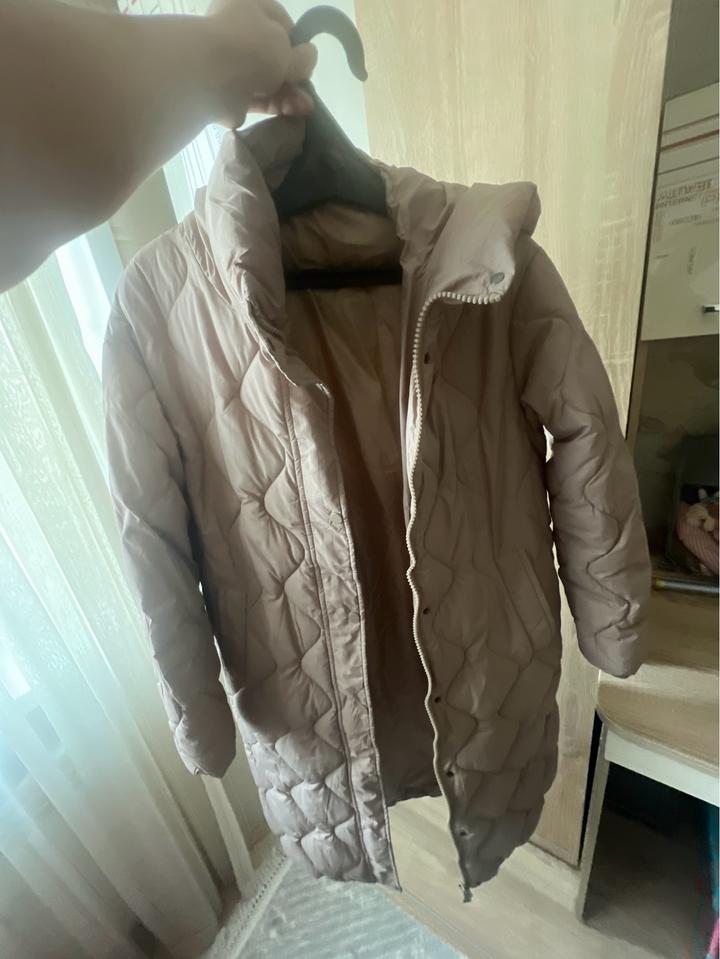 Продам зимний пуховик