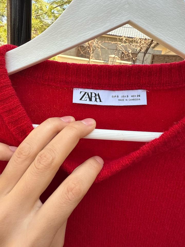 Свитер Зара