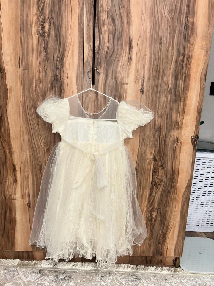 Платье нарядное