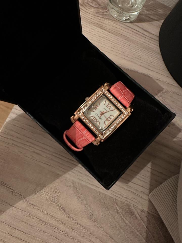 Стильные часы🫶🏻