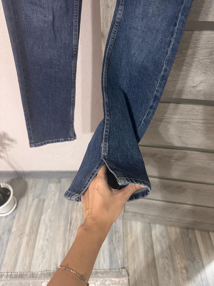 Джинсы Zara