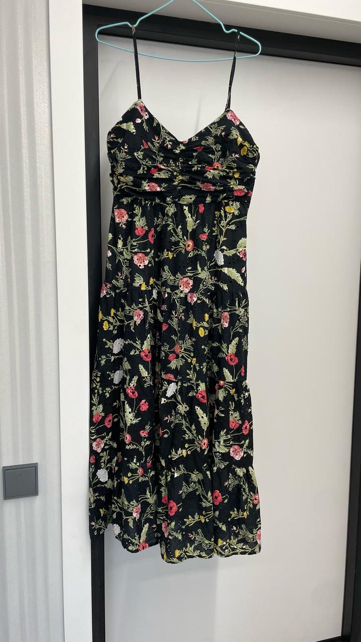 Платье с цветочками Zara