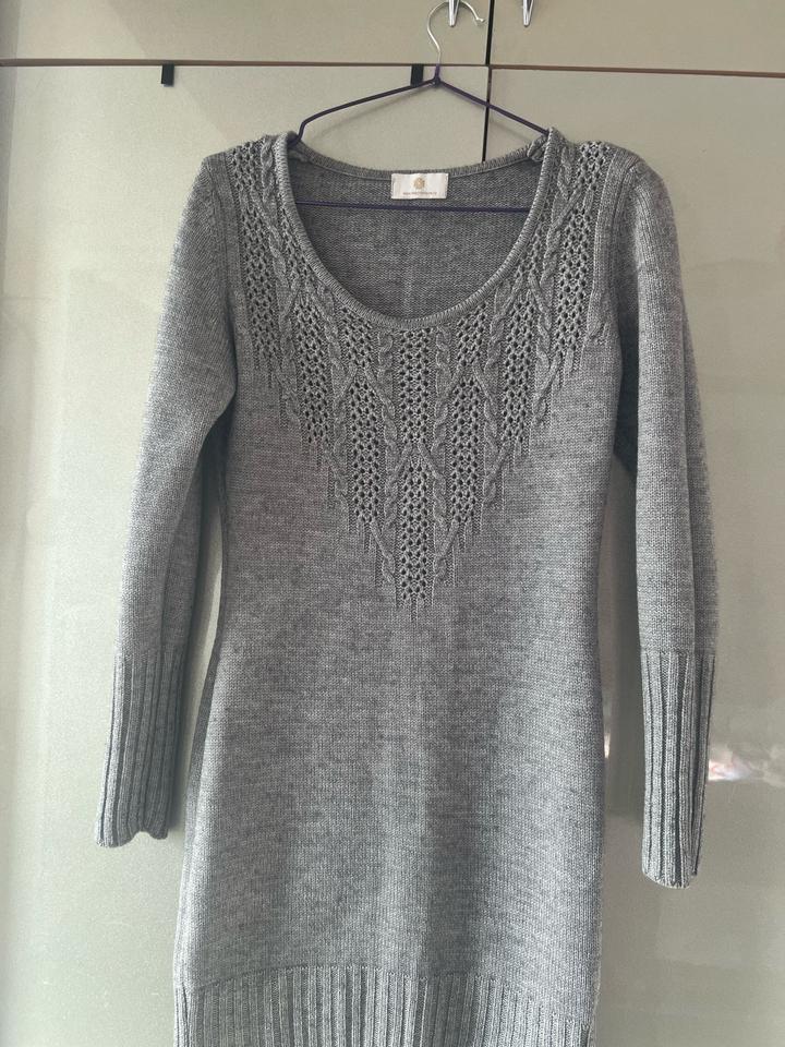 Серое платье Happy Choice